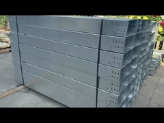 Tray kabel baja galvanis yang dapat disesuaikan dengan ketahanan korosi dan kapasitas beban yang kuat