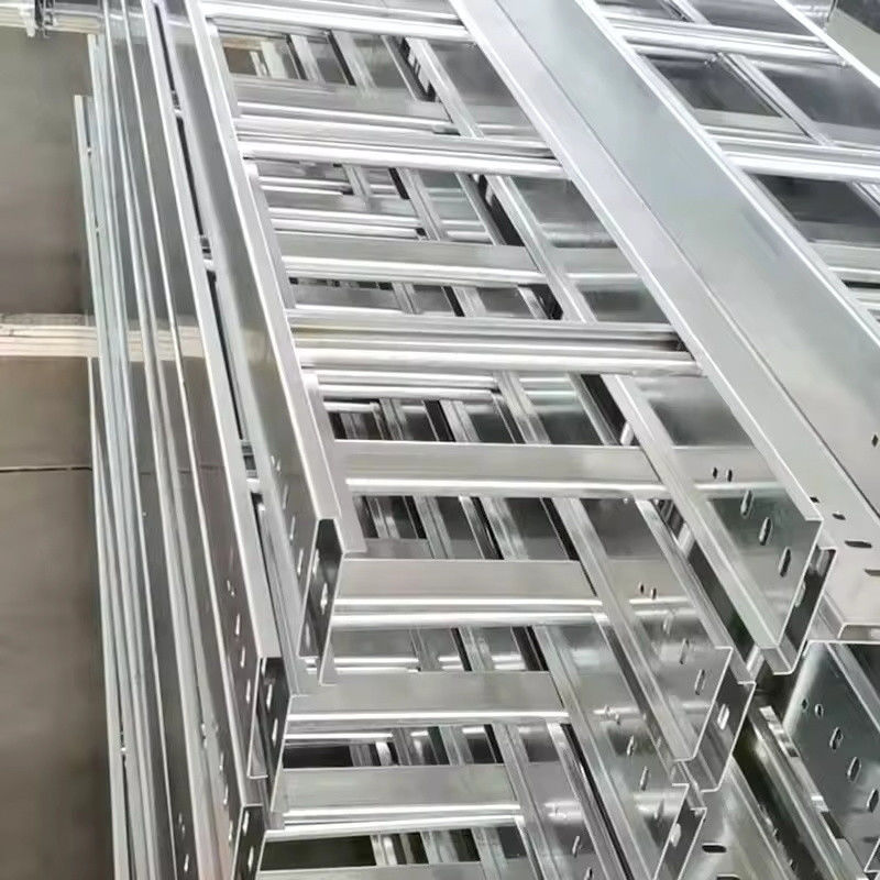 Heavy Duty Galvanized Steel Ladder Type Cable Tray System Dengan Kapasitas Beban 200kg