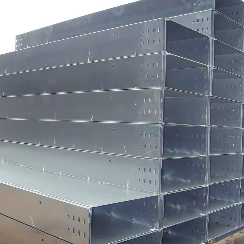 Custom Steel Trough Type Cable Tray Tingginya disesuaikan Perhiasan Perak Dipasang di dinding