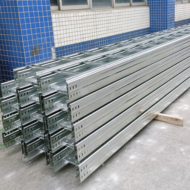 Customisable Heavy Duty Steel Cable Tray Industrial dengan Wall Mount Slot Type untuk Perlindungan Api yang Ditingkatkan.