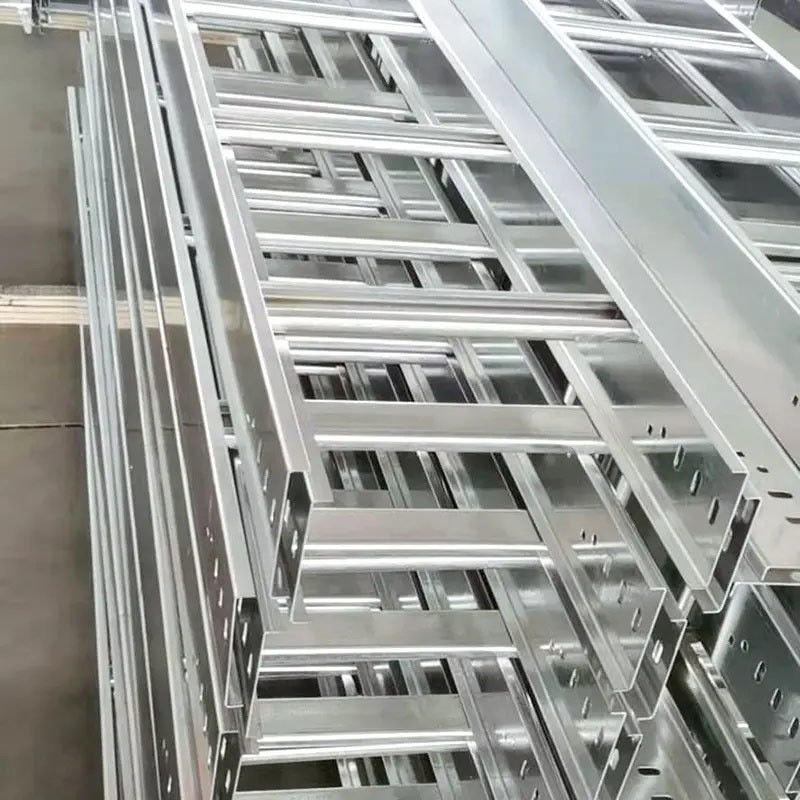 Tray kabel baja tugas berat dengan panjang yang dapat disesuaikan dan desain jenis slot ISO 9001